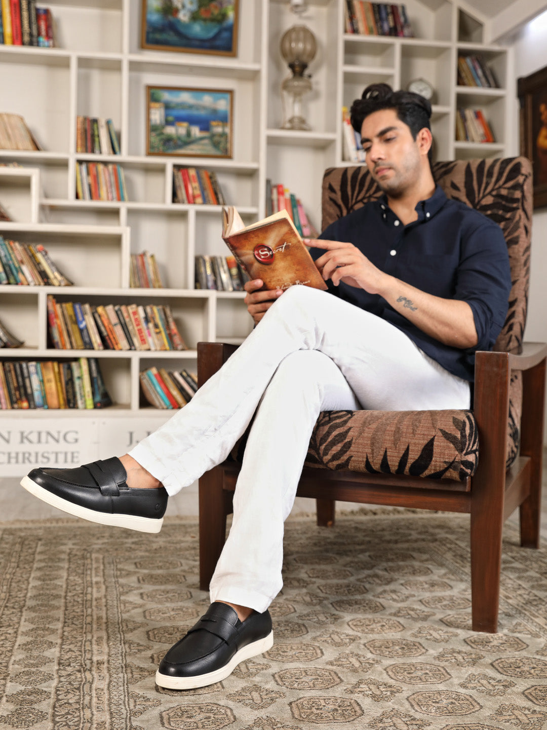 Cambridge Penny Loafers   TC-2326BL