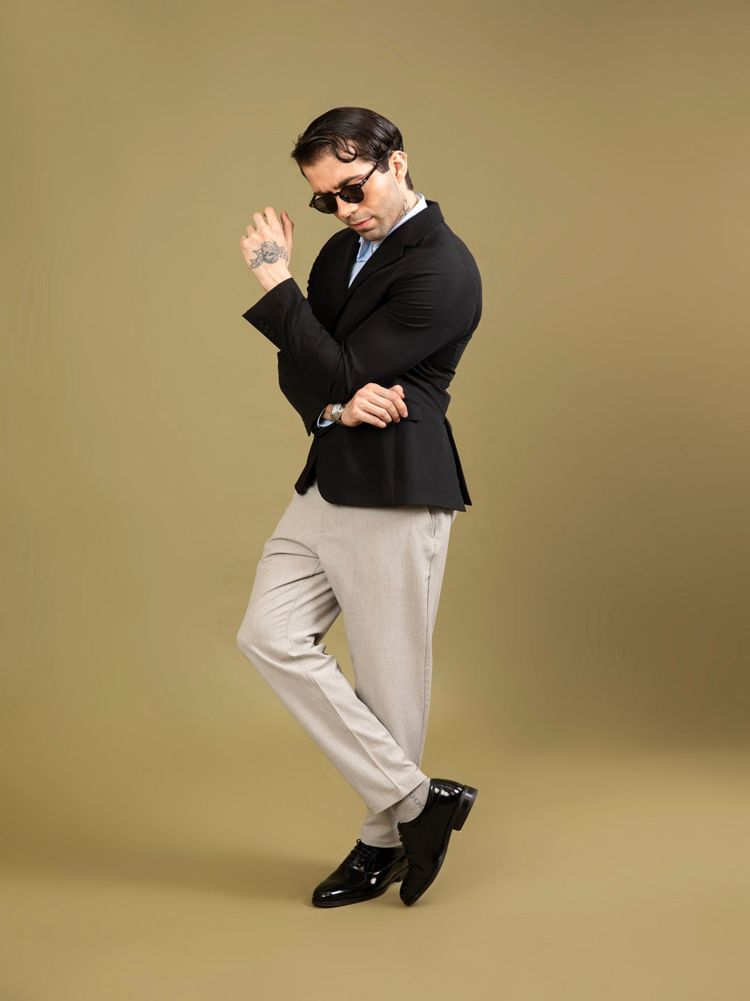 Regent Patent Oxford Black (TC-2537BL)